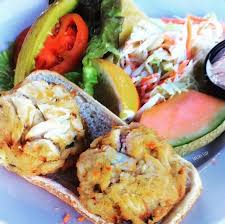 Keylime Bistro signature dishes Award-Winning Key Lime Pie
Crab Cakes
Grouper